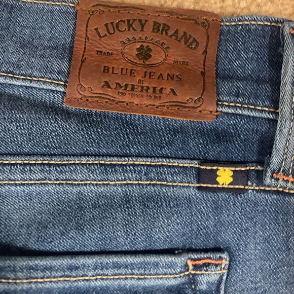 NWT Lucky Brand | Sofia Boot Medium Wash Jeans 32 - Picture 9 of 9
